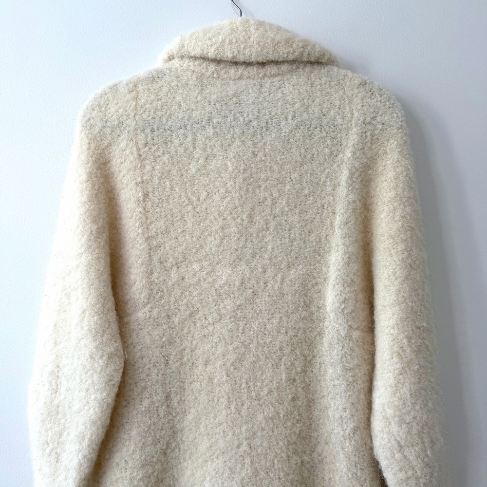 Aritzia Cream Button-Front Cozy Cardigan - Picture 6 of 15